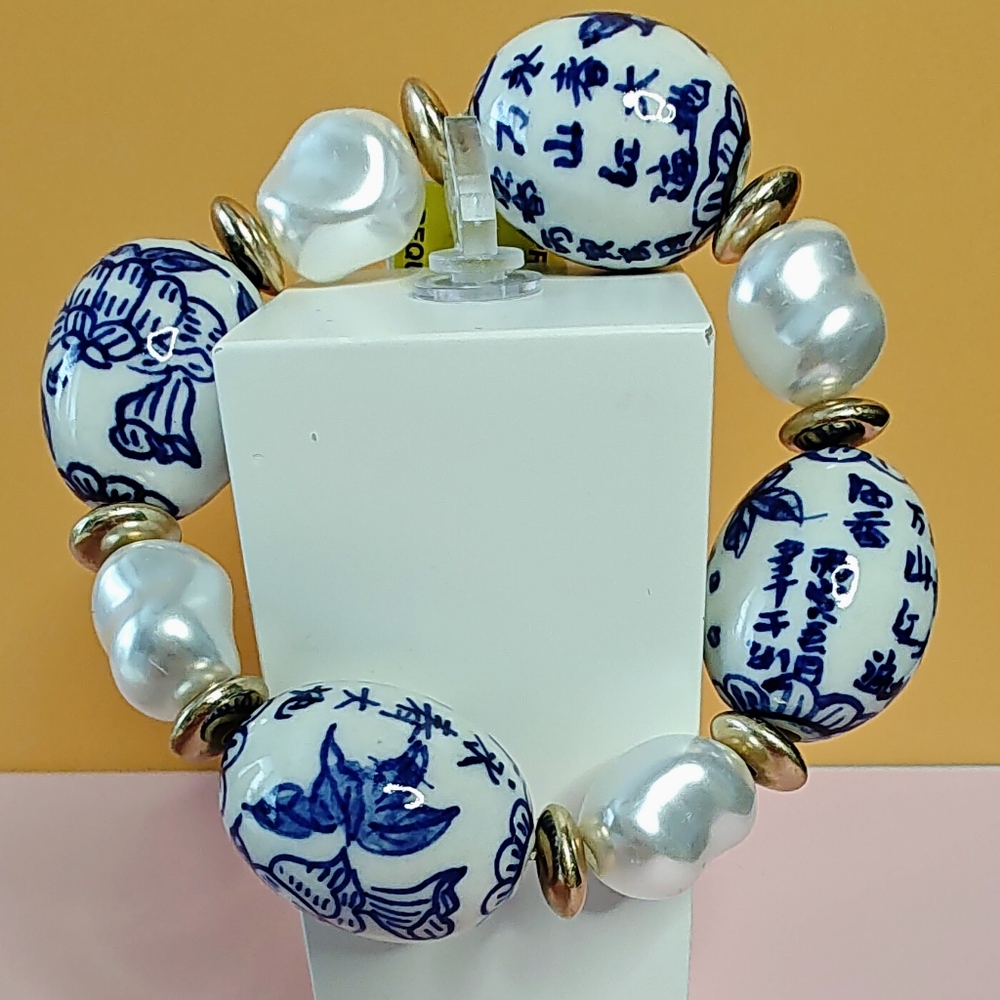 Beautiful Asian Inspired Ceramic And Pearl Bracelet